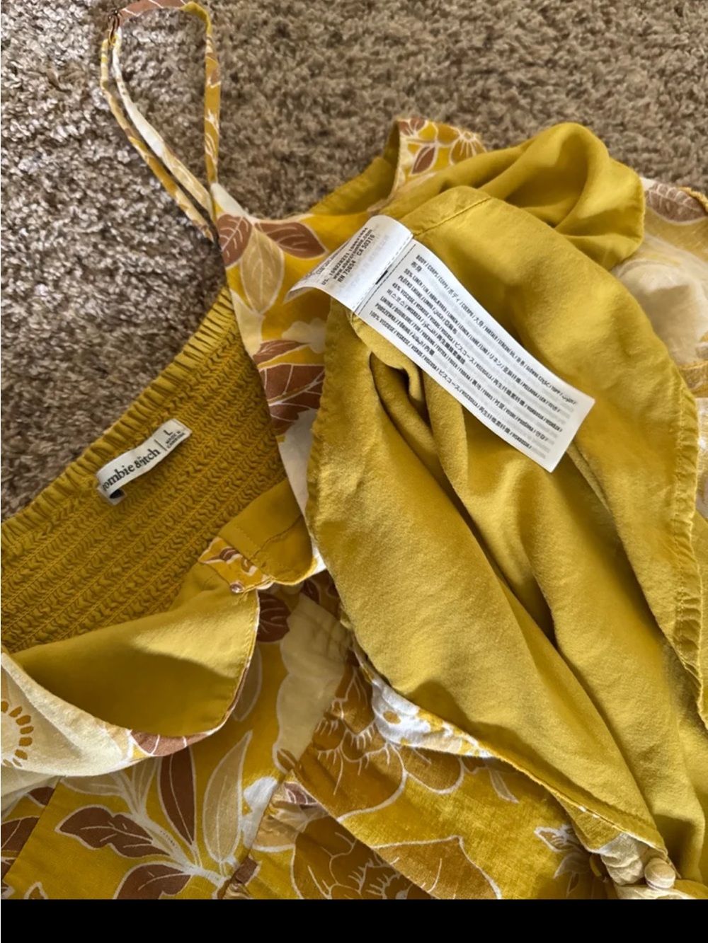 Abercrombie & Fitch Button-Through Yellow Floral Maxi Dress Size Large - Picture 9 of 12